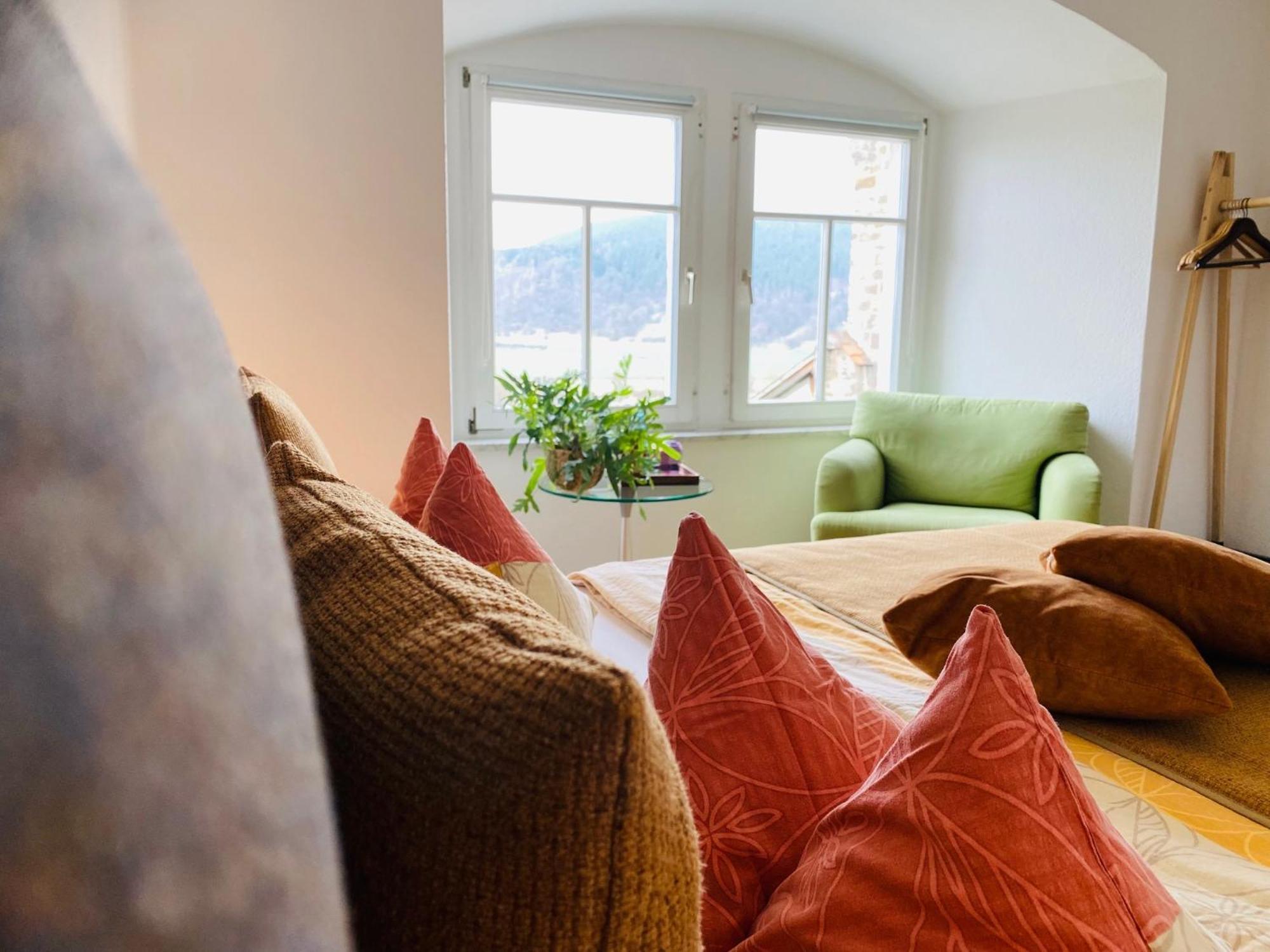 Hotel & Restaurant Schloss Weissenburg Uhlstädt 客房 照片