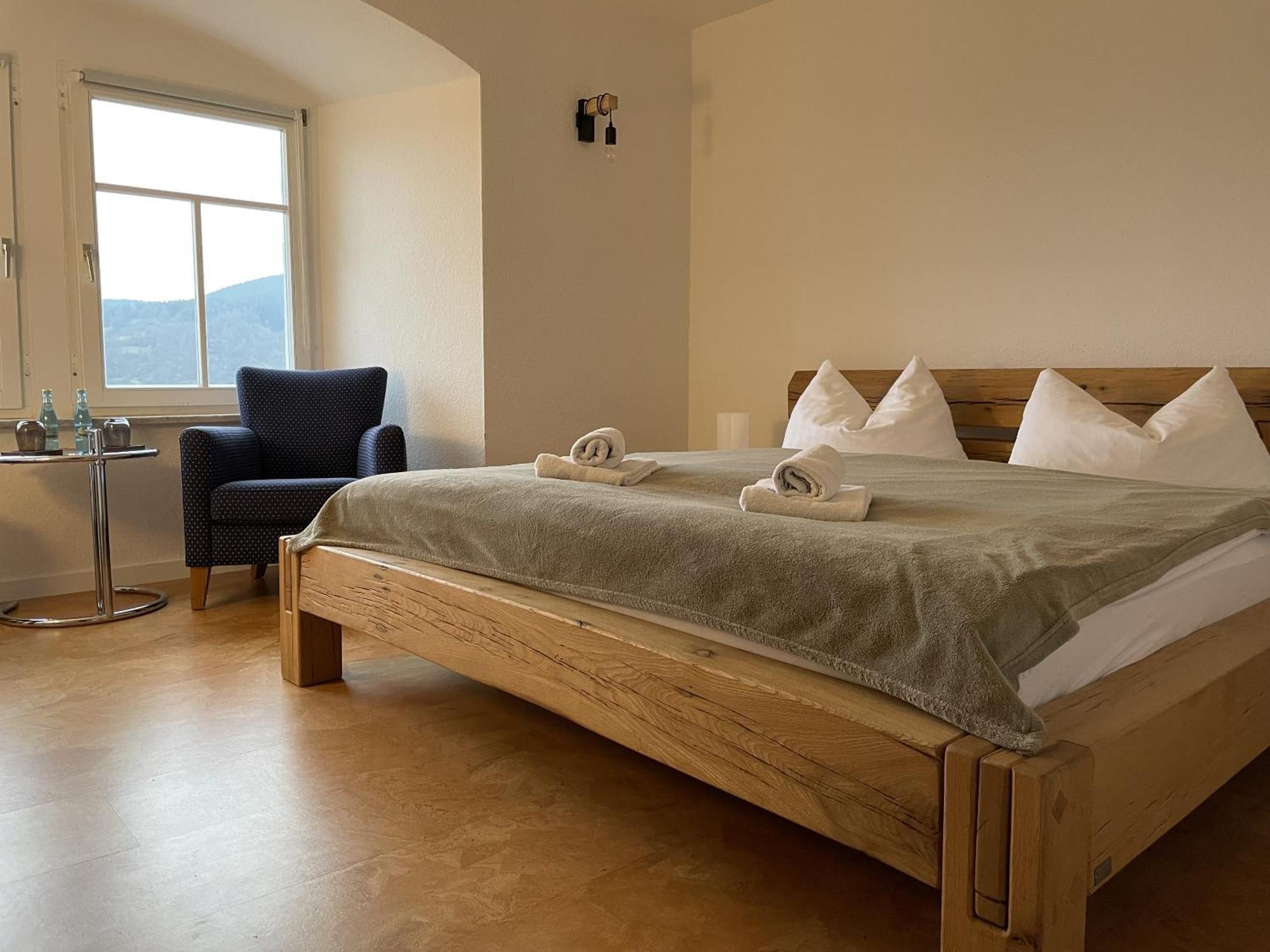 Hotel & Restaurant Schloss Weissenburg Uhlstädt 客房 照片